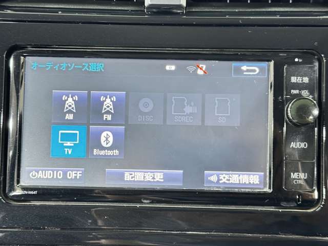 インダッシュナビは流行りのBluetoothが付いております。