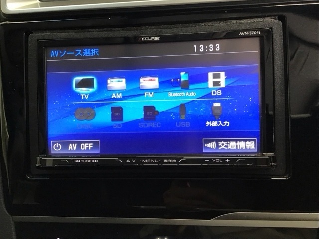 AVメニューはご覧の通り、様々なコンテンツに対応、ドライブを楽しく演出できます。詳しくはスタッフへお尋ねください