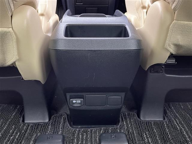 【運転席操作部】快適なドライブを楽しむための機能が装備されています！運転席から触れるので、使いやすいです！除菌プランいれていただくと、さらに清潔で安心していただけます！