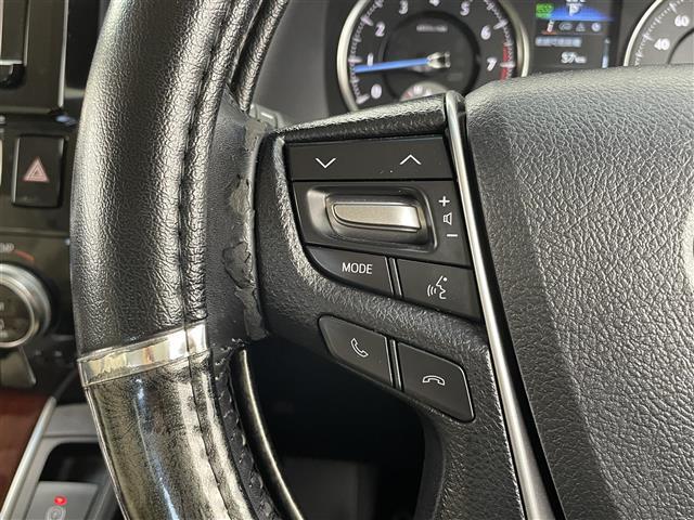 【運転席操作部】快適なドライブを楽しむための機能が装備されています！運転席から触れるので、使いやすいです！除菌プランいれていただくと、さらに清潔で安心していただけます！