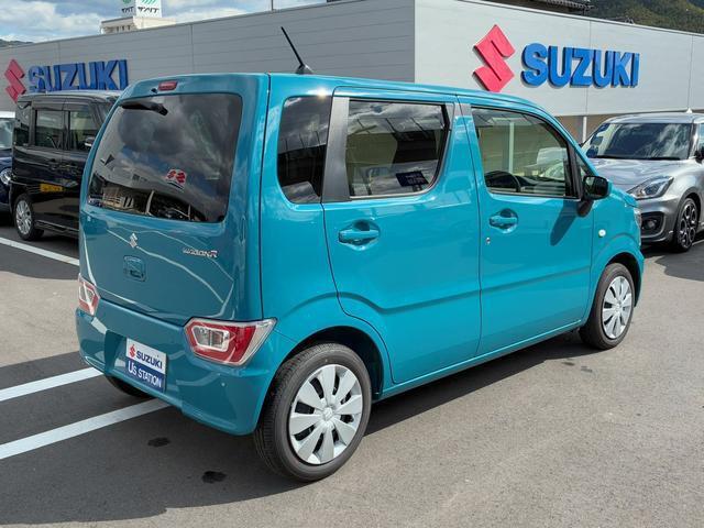 店舗間での在庫車両の移動がございます。直接ご来店の際は、一度お電話をいただければスムーズにご案内をさせていただきます。