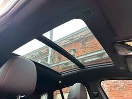 【GLIONグループ　GSQUARE】の車輌をご覧頂き、誠にありがとうございます。お客様にピッタリなお車を弊社スタッフがご案内させて頂きます。