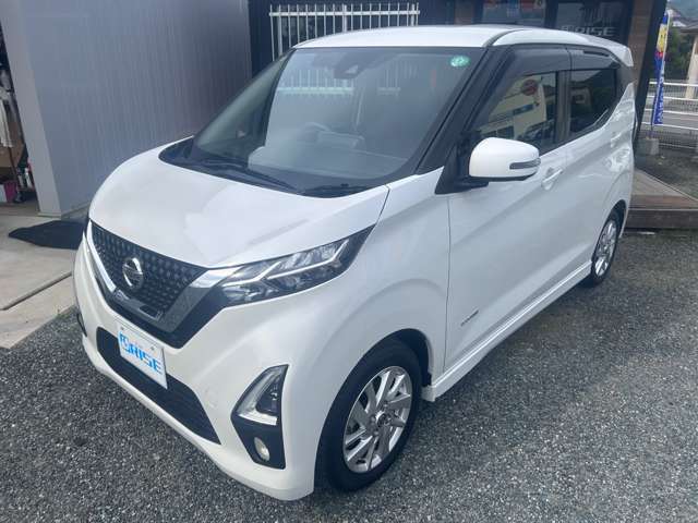 新車/中古車販売をはじめ車検整備から鈑金まで車のことなら何でもお気軽にご相談下さい。