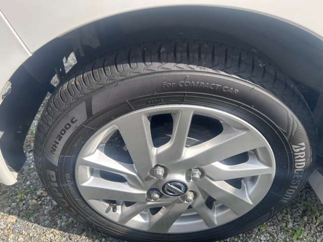 新車/中古車販売をはじめ車検整備から鈑金まで車のことなら何でもお気軽にご相談下さい。