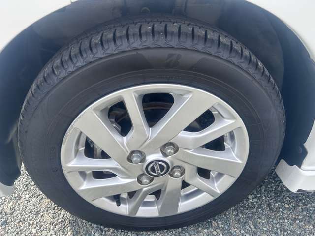 新車/中古車販売をはじめ車検整備から鈑金まで車のことなら何でもお気軽にご相談下さい。