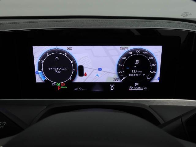 デジタルメータークラスター【Digital Cockpit Pro】付き車両。メーター内にナビゲーションが表示されます。