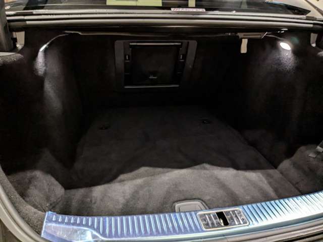 当店ではお客様ひとりひとりに丁寧なご対応を心がけておりますため、予約制とさせていただいております。