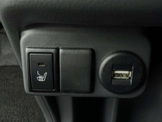 ◆気になる車はこちらの番号にお問い合わせください！なお、お電話での在庫の取り置きはできません。ご来場の際は、商談が重なる事が増えていますので事前に在庫有無をご確認ください！！◆