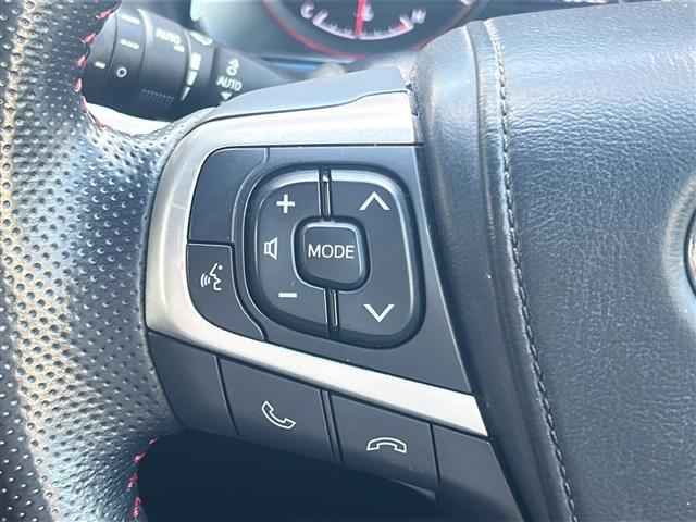 【運転席操作部】快適なドライブを楽しむための機能が装備されています！運転席から触れるので使いやすいです！除菌プランをいれていただくと、さらに清潔で安心していただけます！