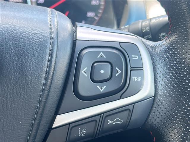 【運転席操作部】快適なドライブを楽しむための機能が装備されています！運転席から触れるので使いやすいです！除菌プランをいれていただくと、さらに清潔で安心していただけます！