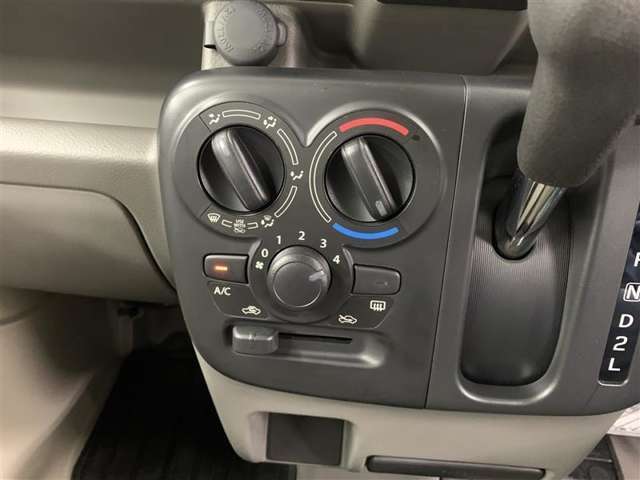 シンプル操作で室内を快適な温度に