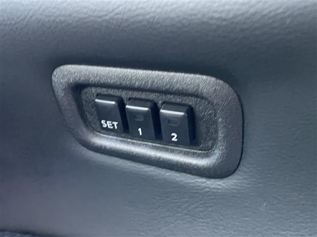 【運転席操作部】快適なドライブを楽しむための機能が装備されています！運転席から触れるので、使いやすいです！除菌プランいれていただくと、さらに清潔で安心していただけます！