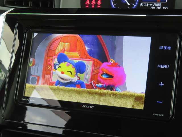 地デジフルセグチューナー内蔵！高画質でテレビをお楽しみください！走行中でも映ります！