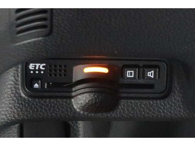 ◆◆ETC付！高速道路の料金所はキャッシュレスで通過です！サービスエリア等にあるスマートインターの出入りも利用可能でとっても便利☆ご納車後すぐにお使い頂けるようセットアップしてのお渡しとなります。