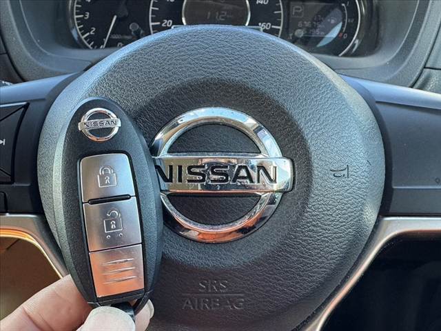 仕入先はオークションだけでなく、お得な下取り車や買取直販車もどんどん入荷中でございます★