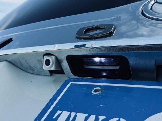 詳しいお車の状態をご覧頂く為、多くの写真を掲載しておりますので、最後の一枚までご覧下さい♪