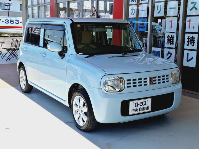 自社板金塗装修理工場完備！愛車のキズ・ヘコミの修理もお任せ下さい！代車も無料でご用意いたします！