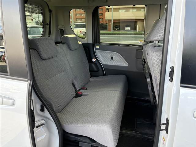 他にも気になる点や分かりづらい点等御座いましたらご遠慮無くお気軽にお問合せ下さいませ★匂いや内装の状態等ビデオ通話でもご相談可能でございます★