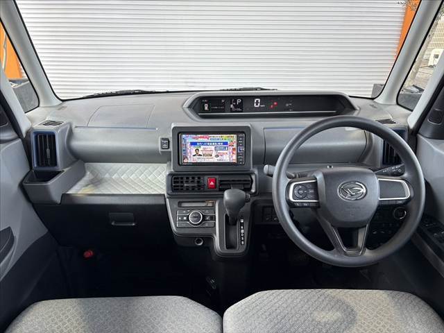 全国のオークション会場で毎日仕入に参加、本当に安く売値設定できる車しか仕入れておりません♪他社様在庫とご比較の上、是非ご検討くださいませ★