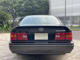 入庫後にテスト走行済み。機関系も良好です。ここからさらに専門店ならではの目線でご納車までに仕上げます。