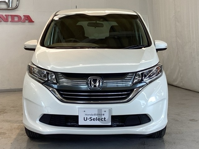 【Honda認定中古車 U-Select】　エンジン、オーディオやカーナビ(社外品は除く）に至るまで保証をお付け致します。全国のホンダディーラーで保証と整備が受けられます。