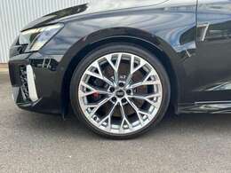 アルミホイール 10スポーク Yデザインプラチナムグレー（フロント9J×19＋265/30 R19タイヤ,リヤ8J×19＋245/35 R19タイヤ）