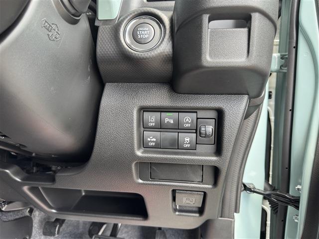 ★自動車保険もお任せ★　保険の専門店【保険のはなこ】には専門の知識を持ったスタッフとあいおいニッセイ同和損保・東京海上日動保険・損害保険ジャパンの3社取り扱いで任意保険もお気軽にご相談ください！！