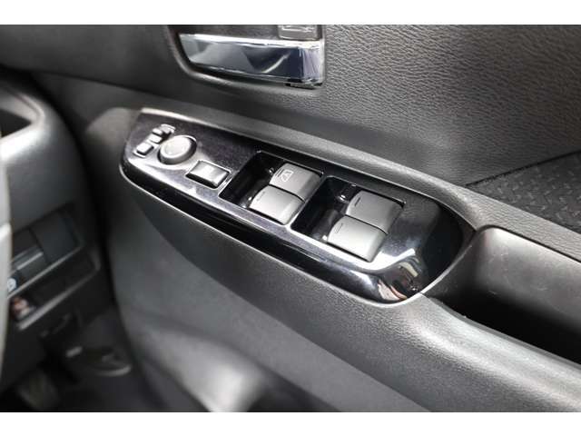 一見の価値ありの車両です！是非お客様の目でご確認をお願いいたします！お電話でのお問い合わせも大歓迎です。お支払い相談もお気軽に！
