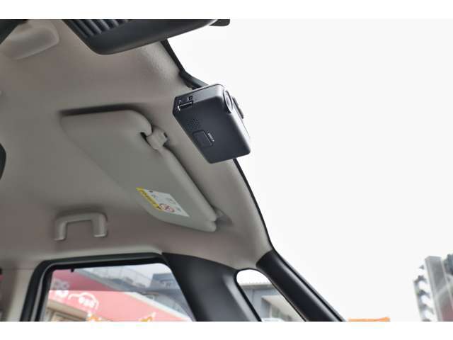 気になる車両が有りましたら、遠慮なくメ-ル又はお電話にてお問い合わせください。　出来る限り分り易く、丁寧にご説明させていただきます。