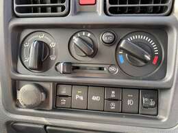 自動(被害軽減）ブレーキ付いてます！安心ですね！