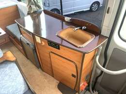 キャンピングカー専門店！キャンピングカーの事ならフジカーズジャパンにお任せください♪