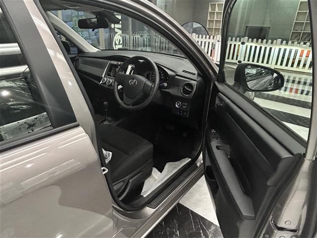 気になる車はすぐにお問い合わせください！画面右側の0066から始まる無料ダイヤルからお問い合わせ下さい！専門スタッフがお車のご質問にお答えいたします！