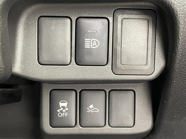 【運転席操作部】快適なドライブを楽しむための機能が装備されています！運転席から触れるので、使いやすいです！除菌プランいれていただくと、さらに清潔で安心していただけます！