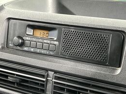 お好きな音楽を車内でお楽しみいただけます♪スピーカー交換・ウーハー追加などの音質向上や、最新ナビ・後席モニター等の取り付けも是非ご相談ください！