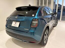 ボディカラーはシーグリーン