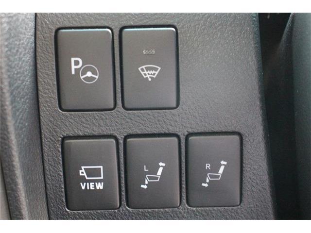 こだわりがあってなかなか気に入ったお車がないそこのお客様！全国のオークションからピッタリの1台を探すことが可能です。ぜひ一度お問い合わせください。