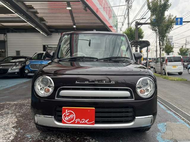 信頼と安心のアップルです。当店で買取をした車を厳選して並べさせて頂いております！下取りのご相談もお気軽に御相談ください！御不明な点・ご質問はお店までご連絡を下さい。無料電話　0078-6003-118510　です。