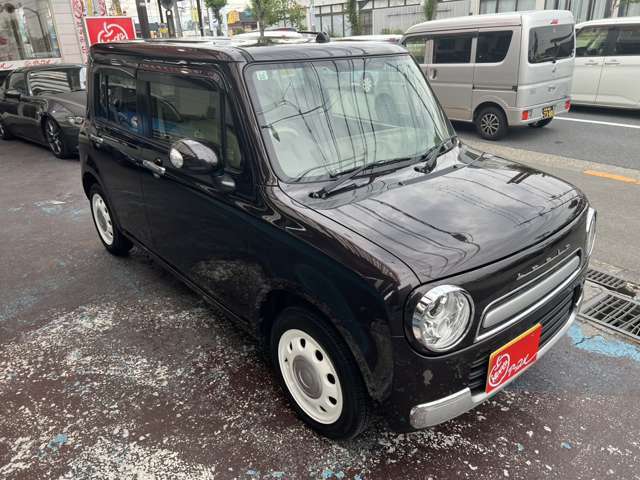 信頼と安心のアップルです。当店で買取をした車を厳選して並べさせて頂いております！下取りのご相談もお気軽に御相談ください！御不明な点・ご質問はお店までご連絡を下さい。無料電話　0078-6003-118510　です。