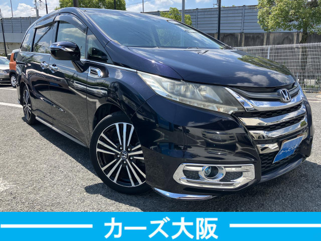 気になる方には、各キズ1箇所につき30000円で綺麗に板金塗装をしてからのお渡しも可能です。ルーフ・サイドステップは1箇所50000円になります。