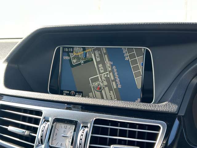 カーセンサー認定はAISに委託し、内外装の状態、走行距離、機関、修復歴を細かくチェック致します