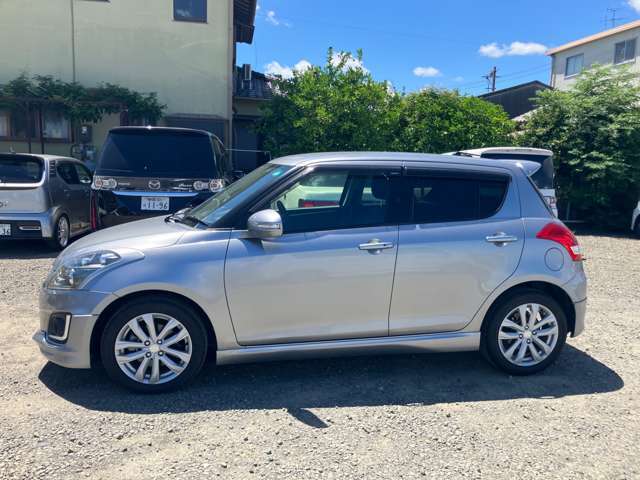 お求め安い価格の軽自動車から、セダン、コンパクトカーまで！常時40台ほど展示してあります！