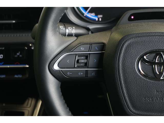 高品質低価格車、国産、輸入問わず週間10万台の中からお客様のご希望のお車をご提案致します！『買取、販売、保険、車検、板金、整備、コーティング』など、車のことはすべてお任せください。