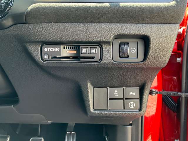 ETC2.0、車線維持支援システム、ブラインドスポットインフォメーションが付いています！
