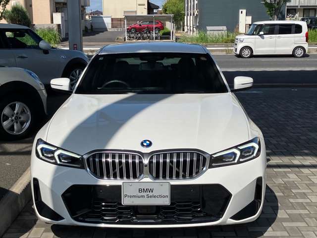 このお車は【浦和美園支店】に展示中です！ご来場、お問い合わせをスタッフ一同お待ちしております。＜住所＞埼玉県さいたま市緑区美園6-11-1　＜TEL＞048-812-2525