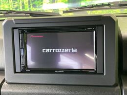 【ディスプレイオーディオ】お手持ちのスマートフォンとの連携で、ナビや音楽再生など各種アプリを使用可能。スマホに近い感覚でお使いいただけます♪
