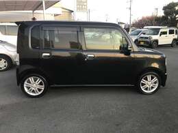 お乗換えをご検討中のお客様は愛車のお見積もりも当店へお任せ下さい！お客様のお車をしっかりと査定させて頂きます。