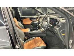 電車でご来店頂く場合は、京王線「代田橋駅」より徒歩6分程、急行・区間急行・快速電車などが停車する「笹塚駅」より徒歩12分程です。