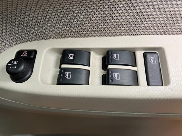 電動格納ミラー、パワーウインドウ