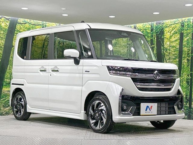 大好評のボディコーティング「弾スプラッシュコート」もご納車までに施工可能。通常のガラスコートと異なる、耐久年数6年の無機質ガラスコーティングが、ボディをキレイな状態に保ってくれます。