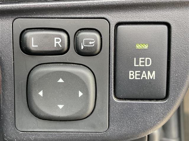 【運転席操作部】快適なドライブを楽しむための機能が装備されています！運転席から触れるので、使いやすいです！除菌プランいれていただくと、さらに清潔で安心していただけます！